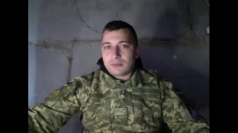 NikQRedhot online show from 02-19-25, 12:00