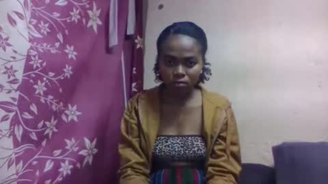 nilah online show from 10-12-25, 07:18