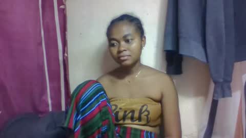 nilah online show from 11-30-25, 02:32