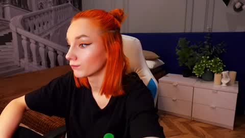 Snapshot of nillie_kelly chatting on 02-02-25, 03:32 Nillie online show from 02-02-25, 03:32