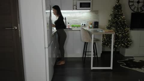 Bella online show from 01-16-26, 08:46