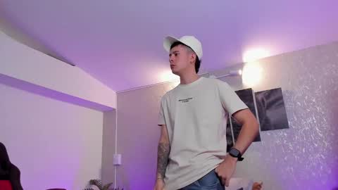 Nils online show from 10-30-25, 04:14