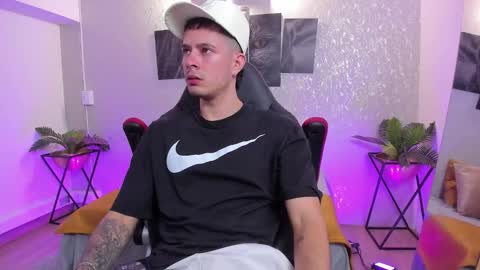 Nils online show from 11-09-25, 04:33