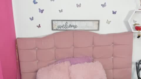 Snapshot of nina_cute06 chatting on 12-07-24, 11:45 Nina online show from 12-07-24, 11:45