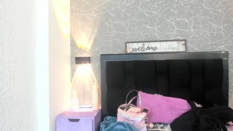 Snapshot of nina_cute06 chatting on 01-27-25, 09:13 Nina online show from 01-27-25, 09:13