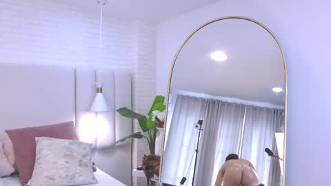 Natalia  online show from 11-13-25, 08:52