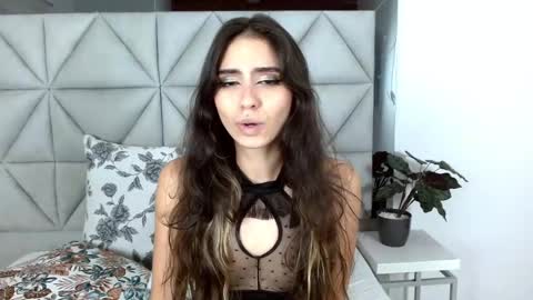  Nina  online show from 12-24-24, 12:55