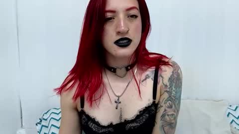 Ninaa fox online show from 02-25-25, 05:36