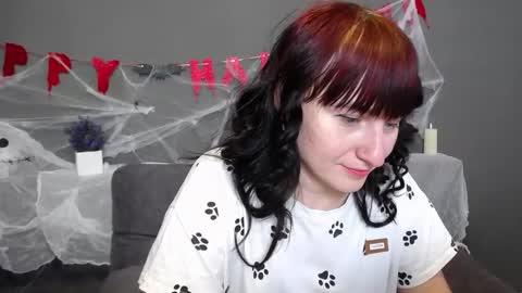 ninaflawlees online show from 10-16-25, 12:06