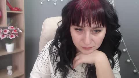 Snapshot of ninaflawlees chatting on 02-19-26, 07:26 ninaflawlees online show from 02-19-26, 07:26