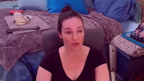 Nina Jaymes online show from 11-15-25, 04:43