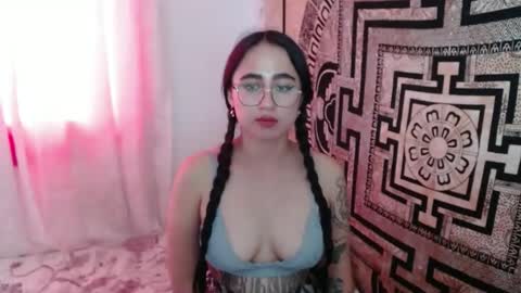 N I N A online show from 12-16-24, 05:11