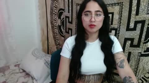 N I N A online show from 12-20-24, 01:43