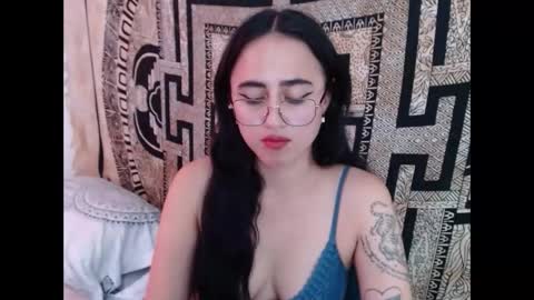 N I N A online show from 01-09-25, 06:47