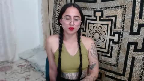 N I N A online show from 01-28-25, 12:47