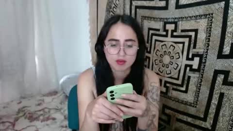 N I N A online show from 02-12-25, 03:16
