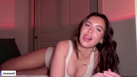 Nina online show from 02-19-26, 12:39