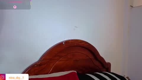 Snapshot of ninasky19 chatting on 12-14-25, 06:45 ninasky19 online show from 12-14-25, 06:45