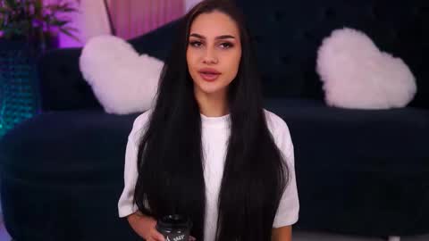 Ninna online show from 11-23-25, 07:35