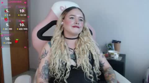 Nina online show from 10-20-25, 08:53