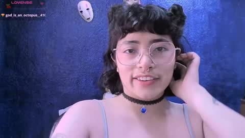 Snapshot of ninayellow chatting on 02-27-25, 04:43 Nina online show from 02-27-25, 04:43