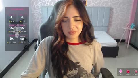 Snapshot of ninfa_ch chatting on 12-18-24, 02:28 Ninfa online show from 12-18-24, 02:28