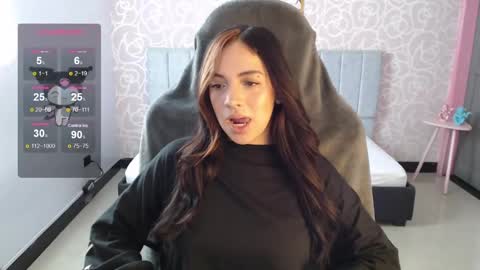 Ninfa  online show from 12-19-24, 11:29