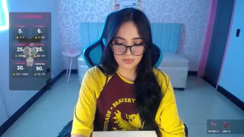 Snapshot of ninfa_ch chatting on 02-27-25, 04:43 Ninfa online show from 02-27-25, 04:43