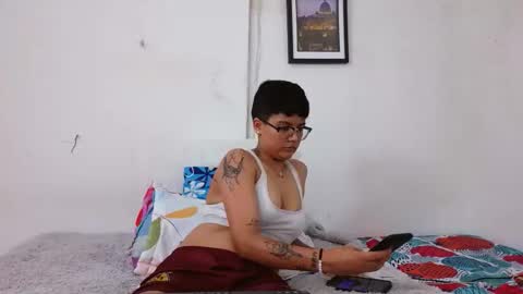 nini_smith online show from 04-08-26, 05:29