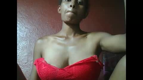 ninie246746 online show from 01-25-25, 01:41