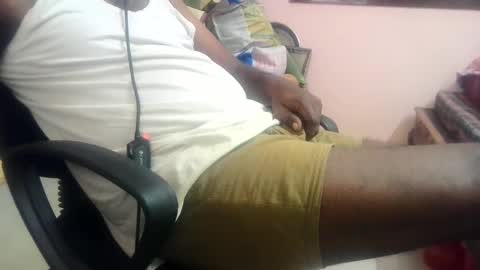 Snapshot of ninjasad chatting on 01-12-25, 05:44 Ninjasad online show from 01-12-25, 05:44