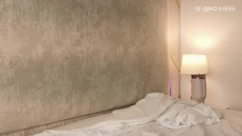 nioki_ online show from 03-24-26, 03:44