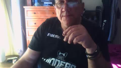 Dennis online show from 10-02-25, 02:24