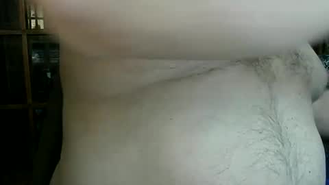 Snapshot of nip_fun_bear chatting on 01-30-25, 10:19 Nip Fun Bear online show from 01-30-25, 10:19