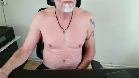 nipplesilverdad55 online show from 03-28-26, 01:00