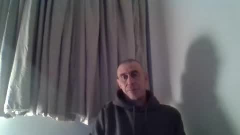 nirevess online show from 01-10-25, 07:00