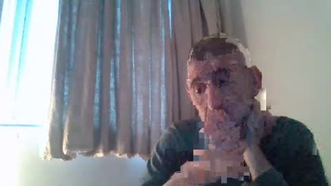 nirevess online show from 01-21-25, 03:43