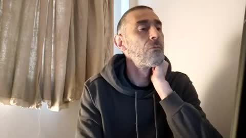 nirevess online show from 01-23-25, 04:04