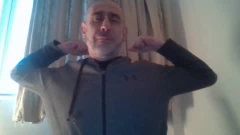 nirevess online show from 02-09-25, 04:07