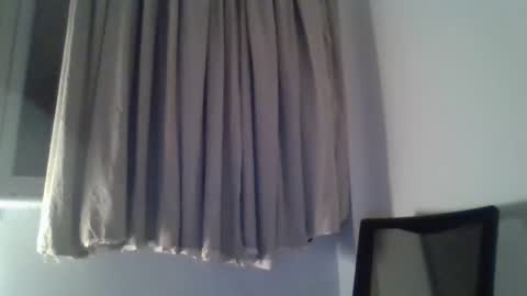 nirevess online show from 02-15-25, 06:55