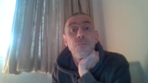 nirevess online show from 02-20-25, 02:57