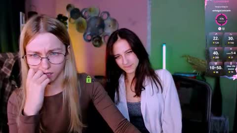 Snapshot of niri_vex chatting on 09-15-25, 11:16 niri_vex online show from 09-15-25, 11:16