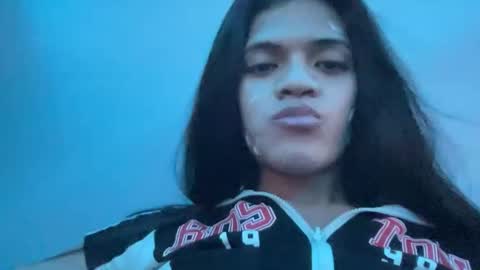 Snapshot of nishitatoe chatting on 12-26-24, 01:18 nishi online show from 12-26-24, 01:18