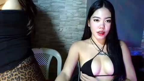 Snapshot of nitchiefucker chatting on 09-12-25, 01:55 Nadz online show from 09-12-25, 01:55