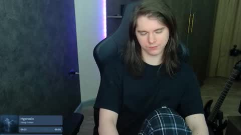 Snapshot of nitroshade chatting on 02-14-25, 12:09 nitroshade online show from 02-14-25, 12:09