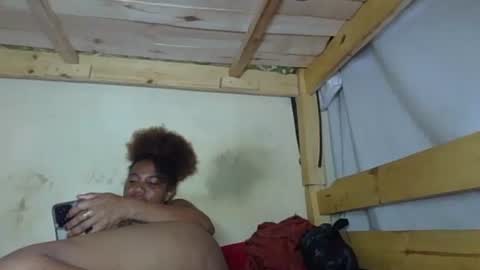 Snapshot of njarinisitraka chatting on 11-19-25, 09:48 njarinisitraka online show from 11-19-25, 09:48