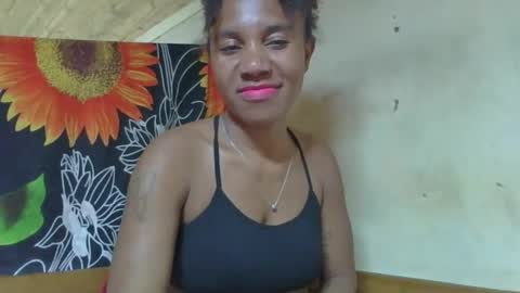 Snapshot of njarinisitraka chatting on 01-05-26, 05:27 njarinisitraka online show from 01-05-26, 05:27