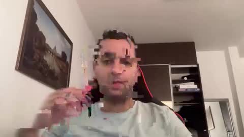 Snapshot of nnichox_snow chatting on 10-28-25, 10:41 nnichox_snow online show from 10-28-25, 10:41