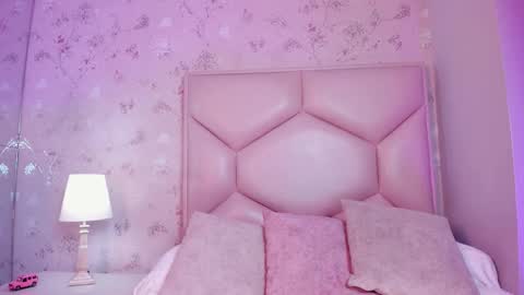   ambarsulliva  online show from 11-26-25, 11:33