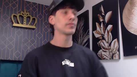 Snapshot of noah_brigth chatting on 03-02-25, 12:31 Noah Brigth online show from 03-02-25, 12:31